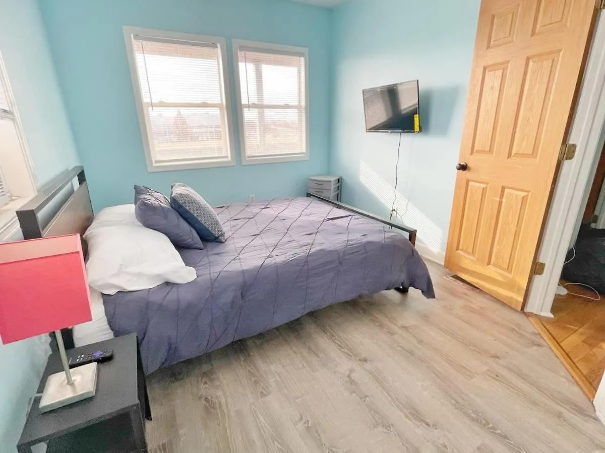 Housepitality - The Bliss Lodge - Large House Columbus USA